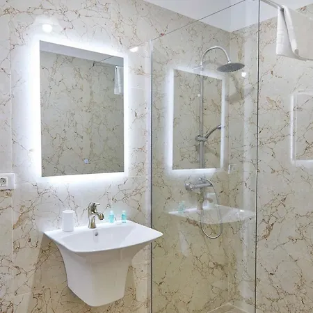 Sofia Tropical Apartment Mamaia Nord Appartement Năvodari