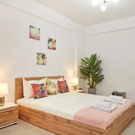 Sofia Tropical Apartment Mamaia Nord Appartement Năvodari