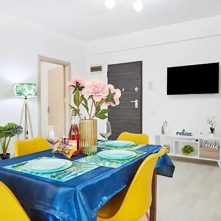 Sofia Tropical Apartment Mamaia Nord *